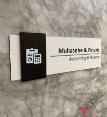 Siyah Detaylı Beyaz Muhasebe & Finans Kapı İsimliği